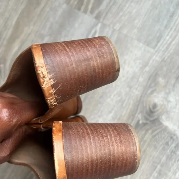 Madewell Harper Mules-English Saddle - Picture 8 of 12